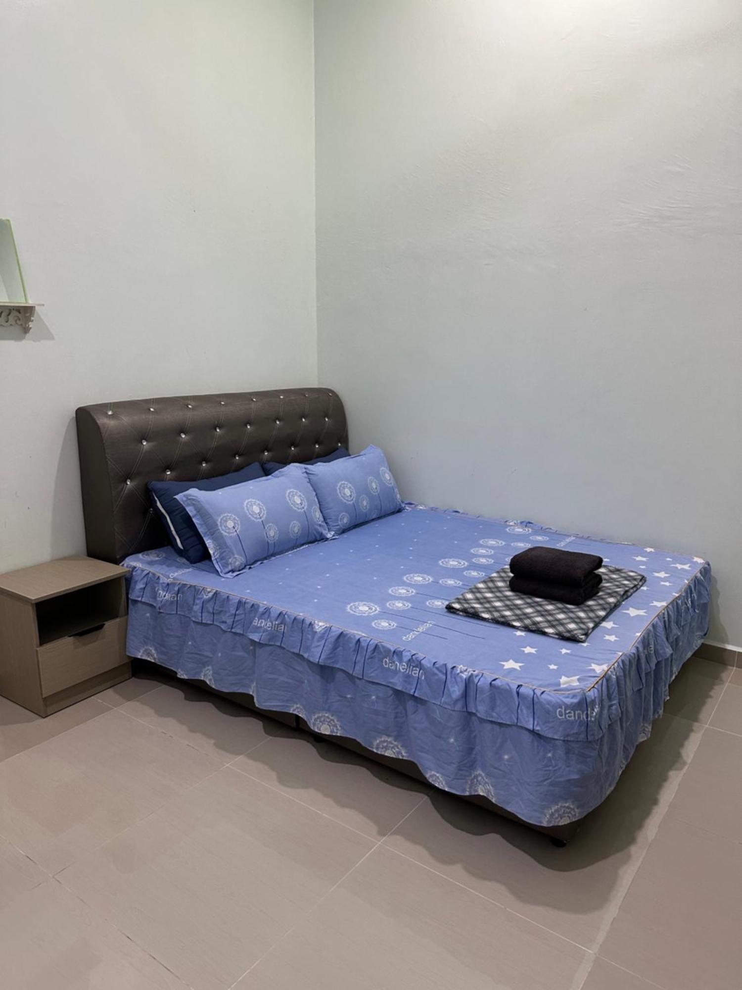 Sara Homestay Kuala Terengganu Exterior photo